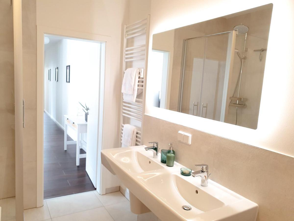 Pb Ferienwohnungen - Fewo 7 - Stilvoll Eingerichtetes Apartment Im Herzen Senftenbergs Εξωτερικό φωτογραφία